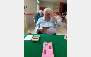Notre doyen Claude (Courbin) en pleine activité neuronale