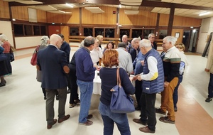 l' heure est grave,  les  desserts sont arrivés !