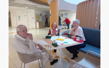 Des nouvelles de notre doyen Claude Courbin